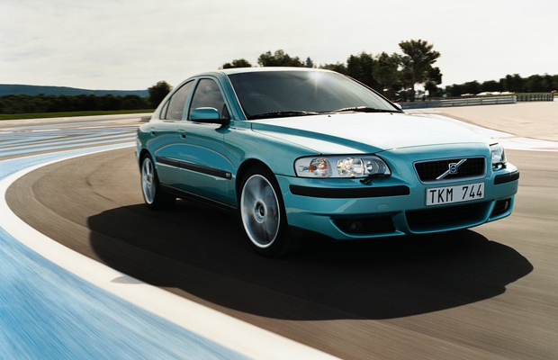 download 04 Volvo S60 workshop manual