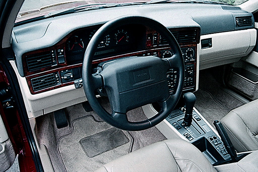 download 93 Volvo 850 workshop manual