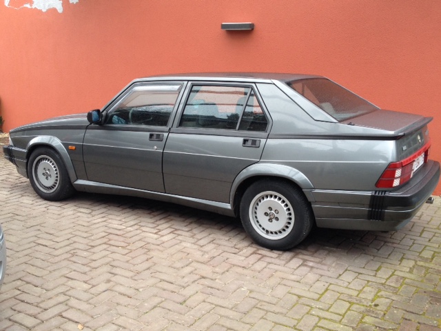 download Alfa Romeo 75 workshop manual