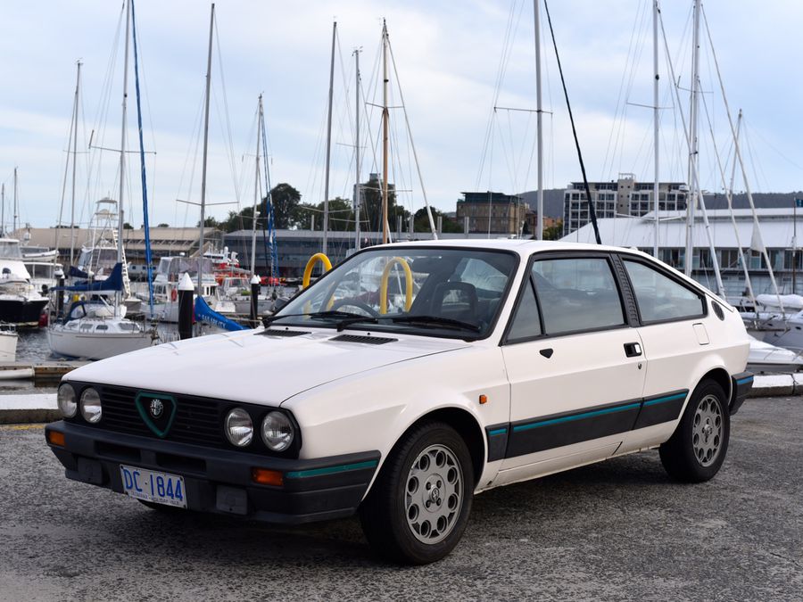 download Alfa Romeo Sprint workshop manual