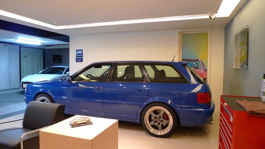 download Audi Avant RS2 workshop manual