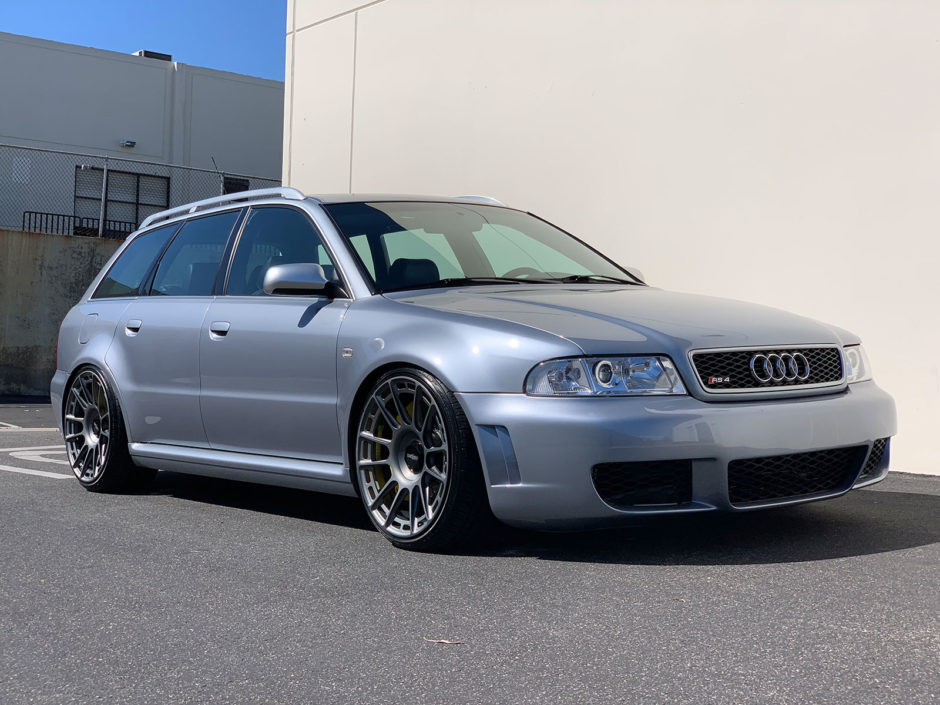 download Audi RS 4 workshop manual