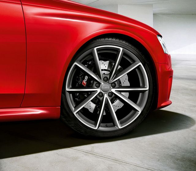 download Audi RS 4 workshop manual