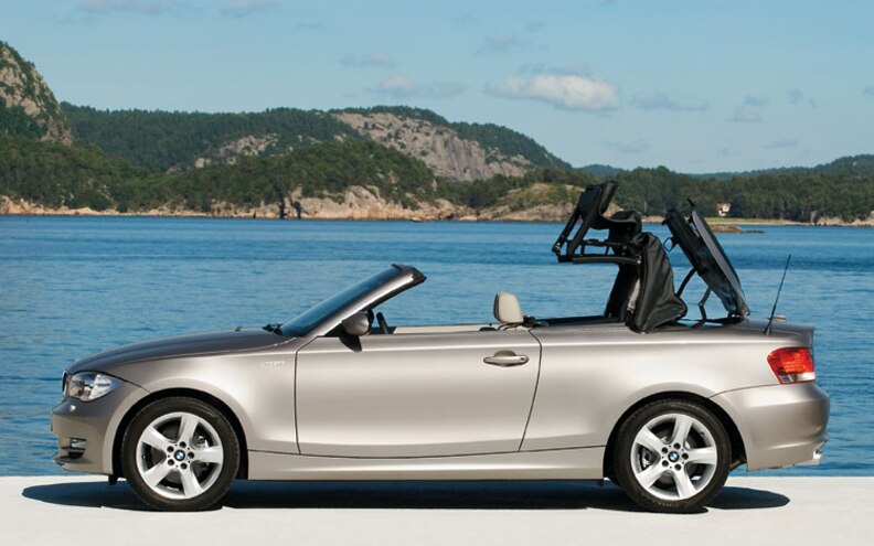 download BMW 128i Convertible workshop manual