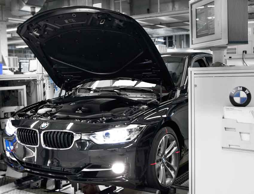 download BMW 330i workshop manual
