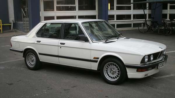 download BMW 5 Series E28 518 workshop manual