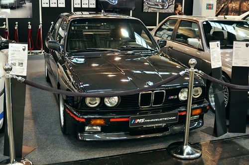 download BMW 518 workshop manual