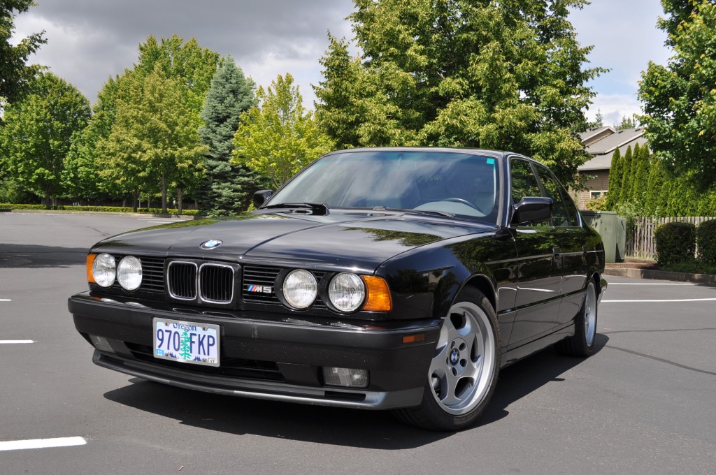 download BMW 520I E34 workshop manual