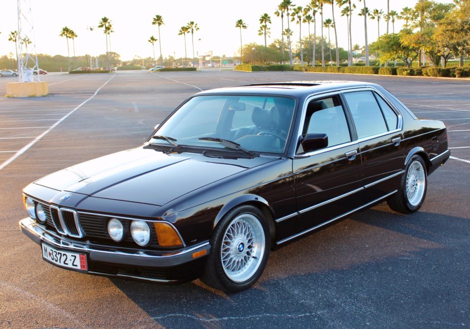 download BMW 735i ETM   1 workshop manual