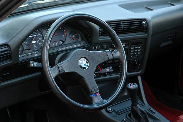 download BMW E30 workshop manual