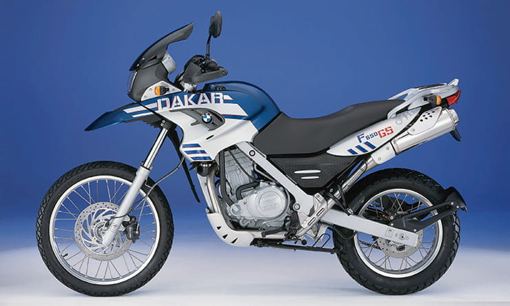 download BMW F650GS Dakar Funduro Strada Motorcycle F 650 GS 2 workshop manual