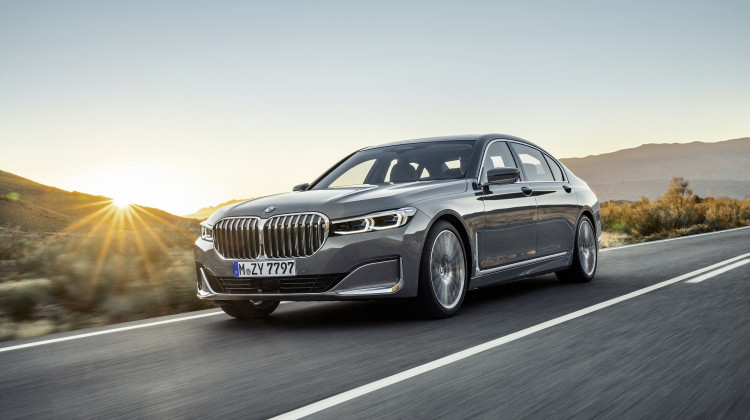 download Bmw 740i workshop manual