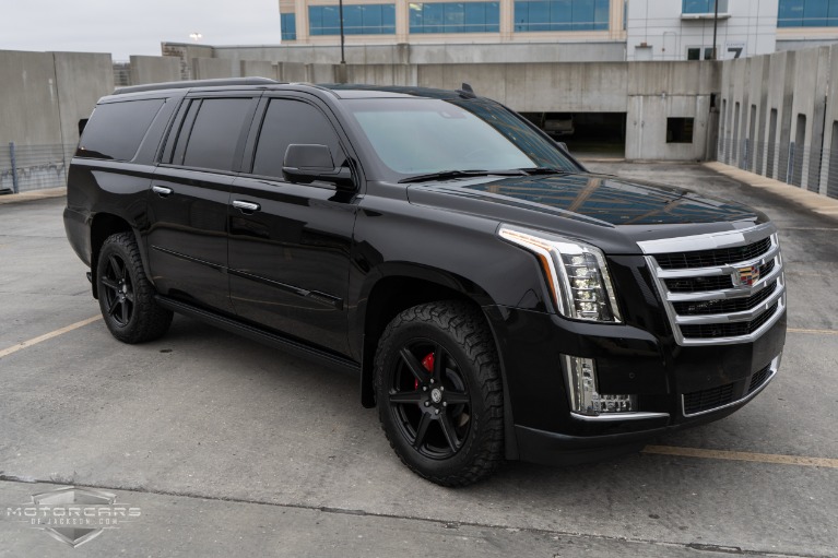 download Cadillac Escalade ESV workshop manual