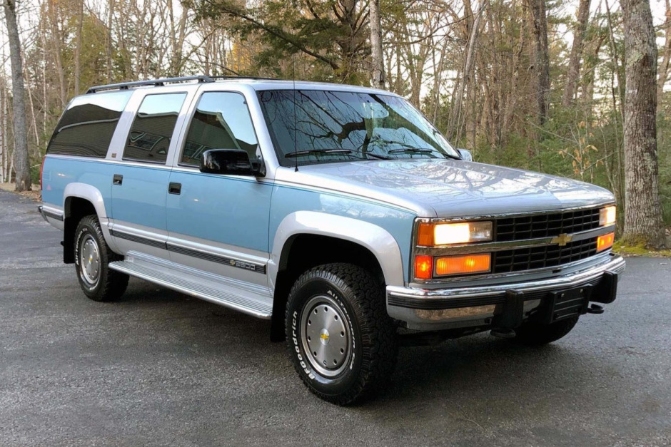 download Chevrolet Suburban 2500 workshop manual