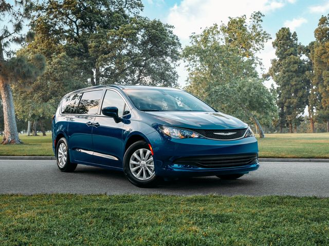 download Chrysler Grand Voyager able workshop manual