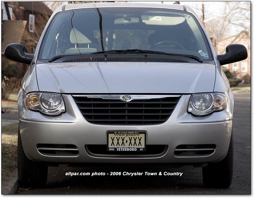 download Chrysler RG Town Country Caravan workshop manual