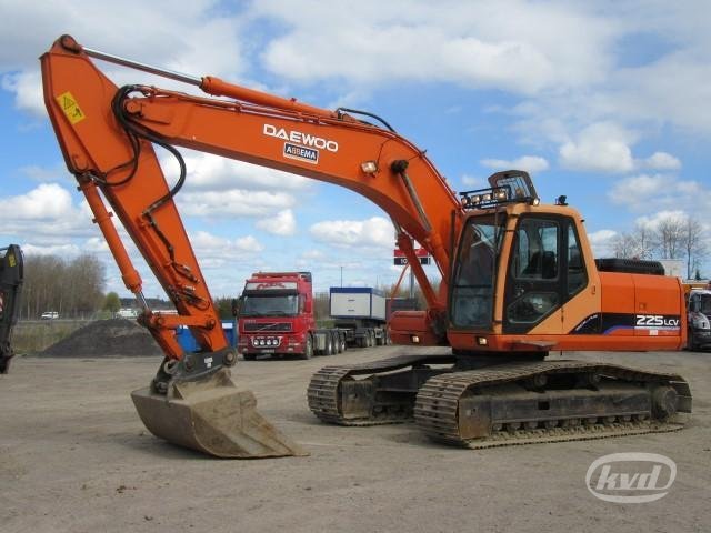 download Doosan Daewoo Solar 225LC V Excavator able workshop manual