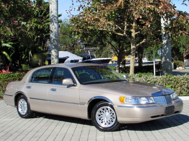 download LINCOLN TOWN CAR workshop manual