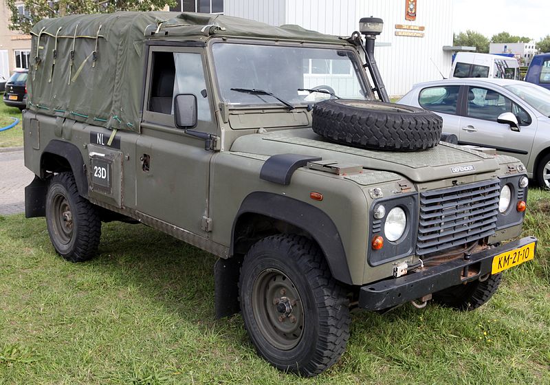 download Land Rover DEFENDER 2.8i Hand able workshop manual