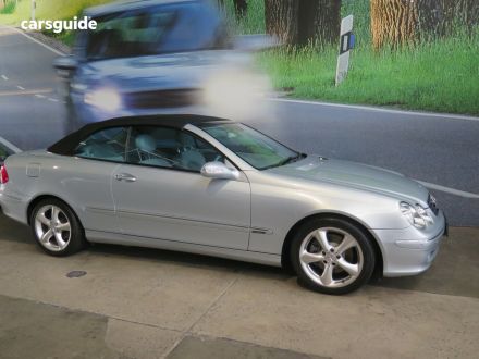 download Mercedes Benz CLK Class A209 workshop manual