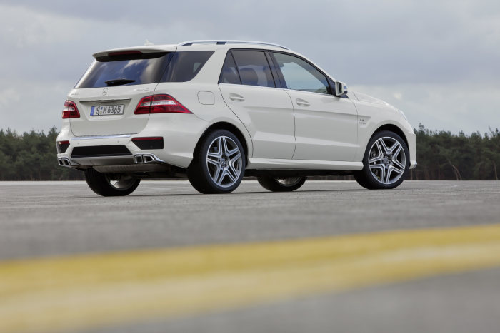 download Mercedes Benz M Class ML63 AMG workshop manual