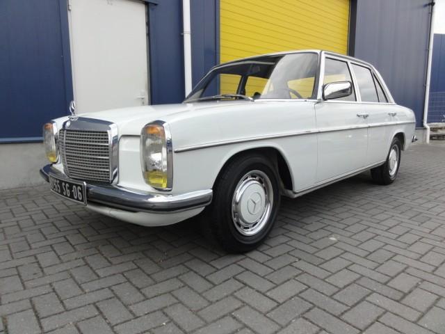 download Mercedes Benz W114 W115 workshop manual