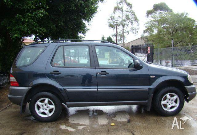 download Mercedes Ml320 workshop manual