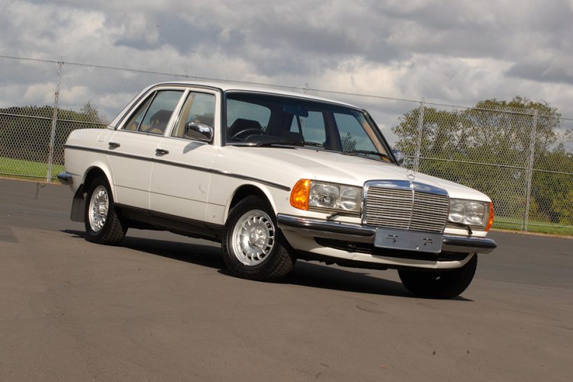 download Mercedes benz W123 280E 280S 280SE workshop manual