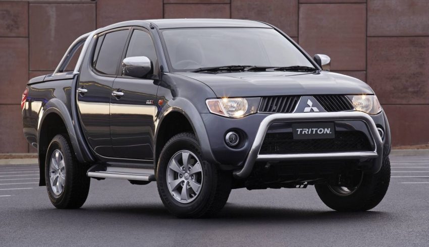 download Mitsubishi L200 workshop manual