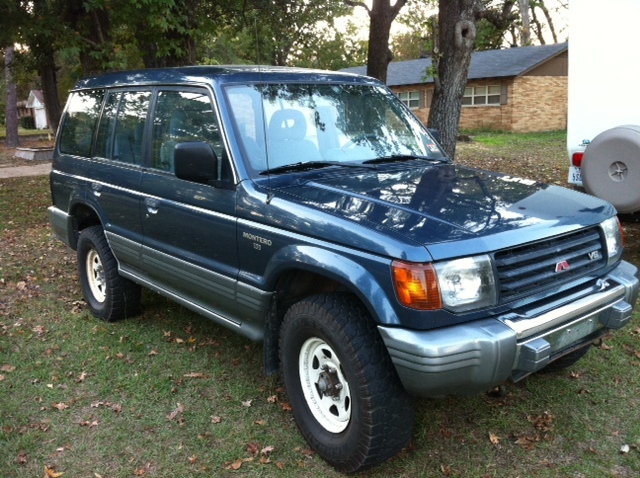 download Mitsubishi Montero 92 95 workshop manual