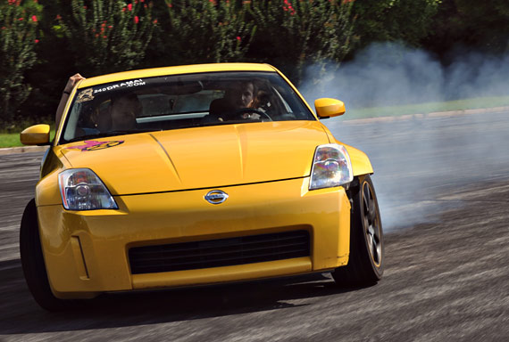 download Nissan 350Z workshop manual