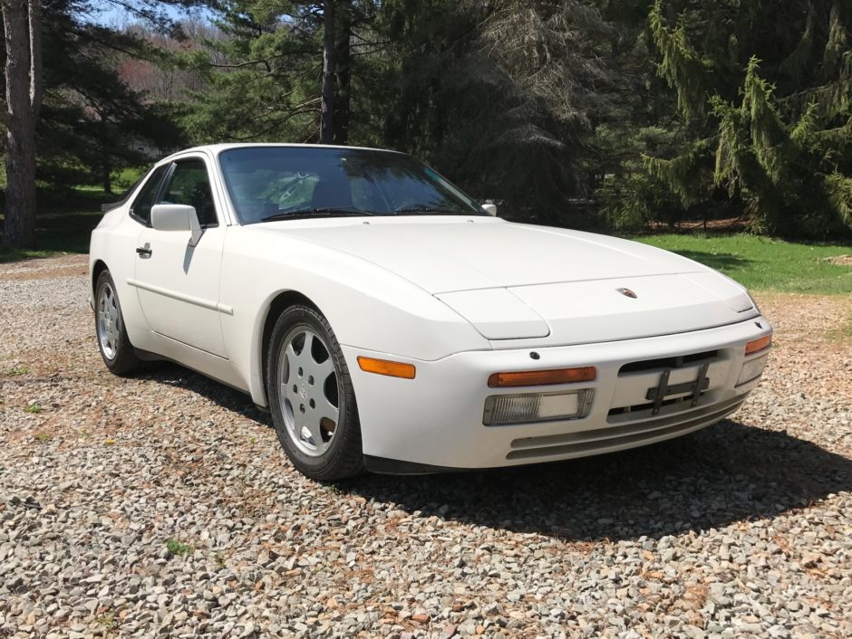 download Porsche 944 Turbo workshop manual