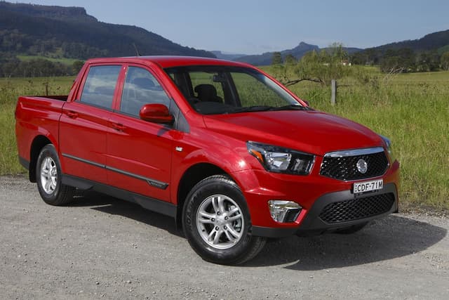 download SSANGYONG ACTYON TRADIE SPORTS UTE workshop manual