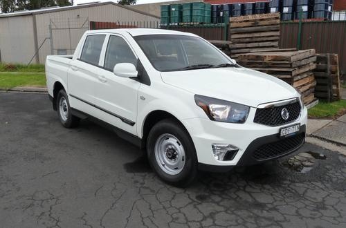 download SSANGYONG ACTYON TRADIE workshop manual