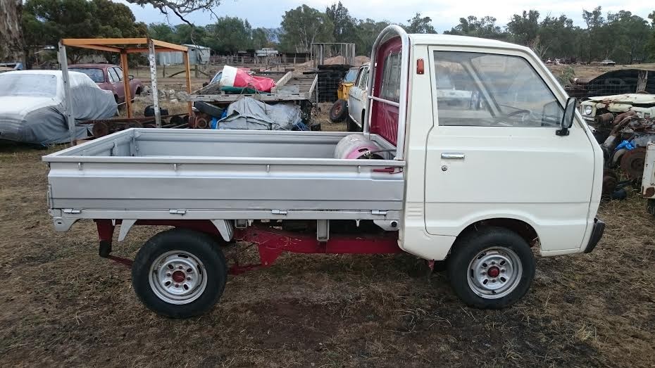 download Suzuki Carry Van ST40 workshop manual