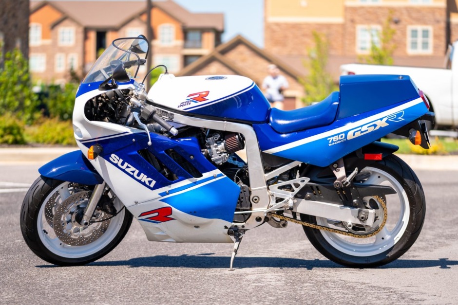 download Suzuki GSX R 750 Motorcycleable workshop manual