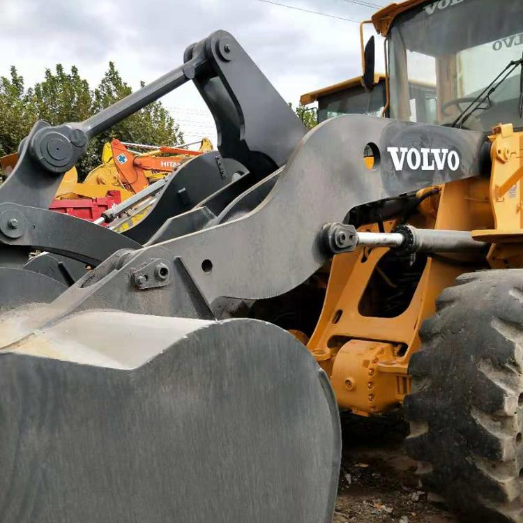 download VOLVO L70E Wheel Loader able workshop manual