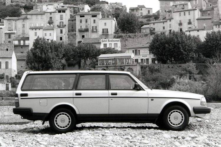 download Volvo 240 workshop manual