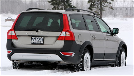 download Volvo XC70 workshop manual